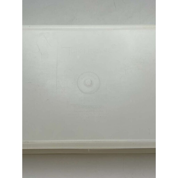 Vintage Tupperware White Rectangular Storage Container 677-1 with Lid USA 12x7x4 - Picture 3 of 4